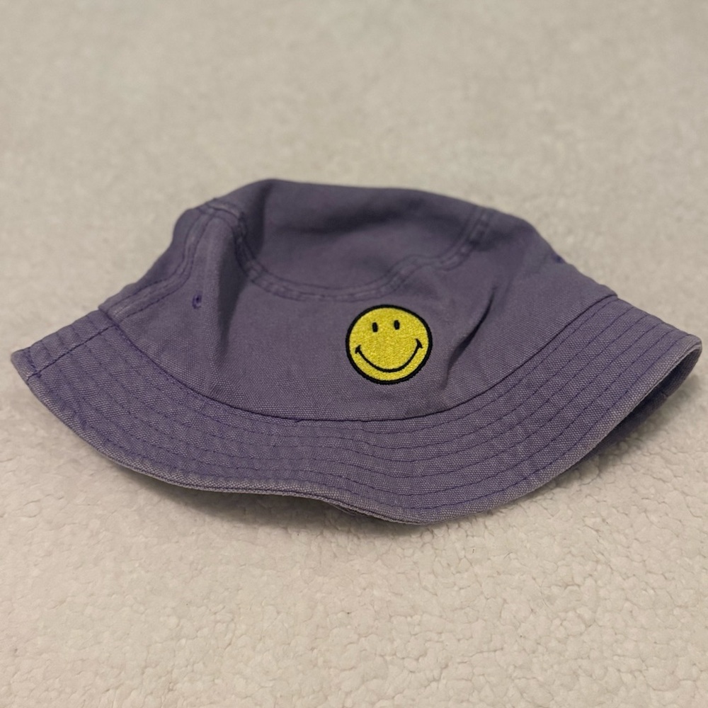 Purple Bucket Hat with Smiley Face